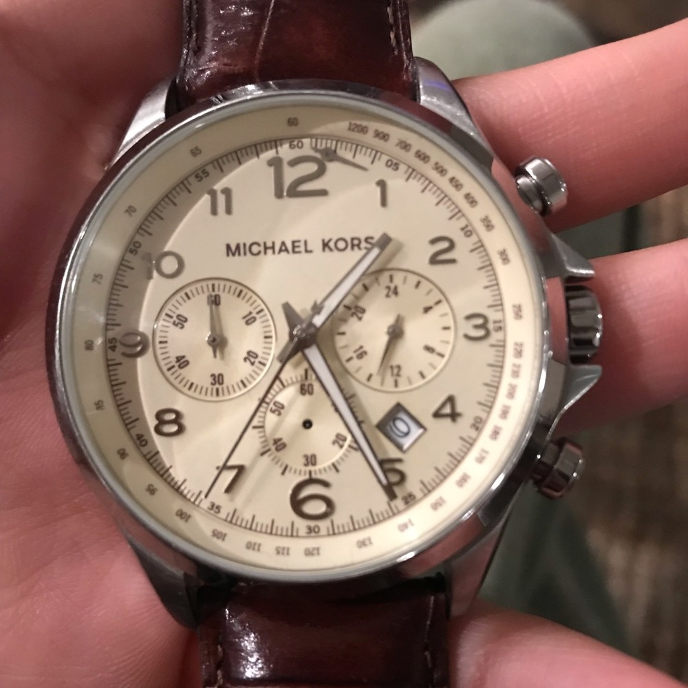 Brown leather Michael Kors men’s watch!
